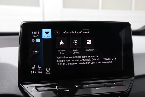 Apple Carplay/Android Auto Apple Carplay/Android Auto