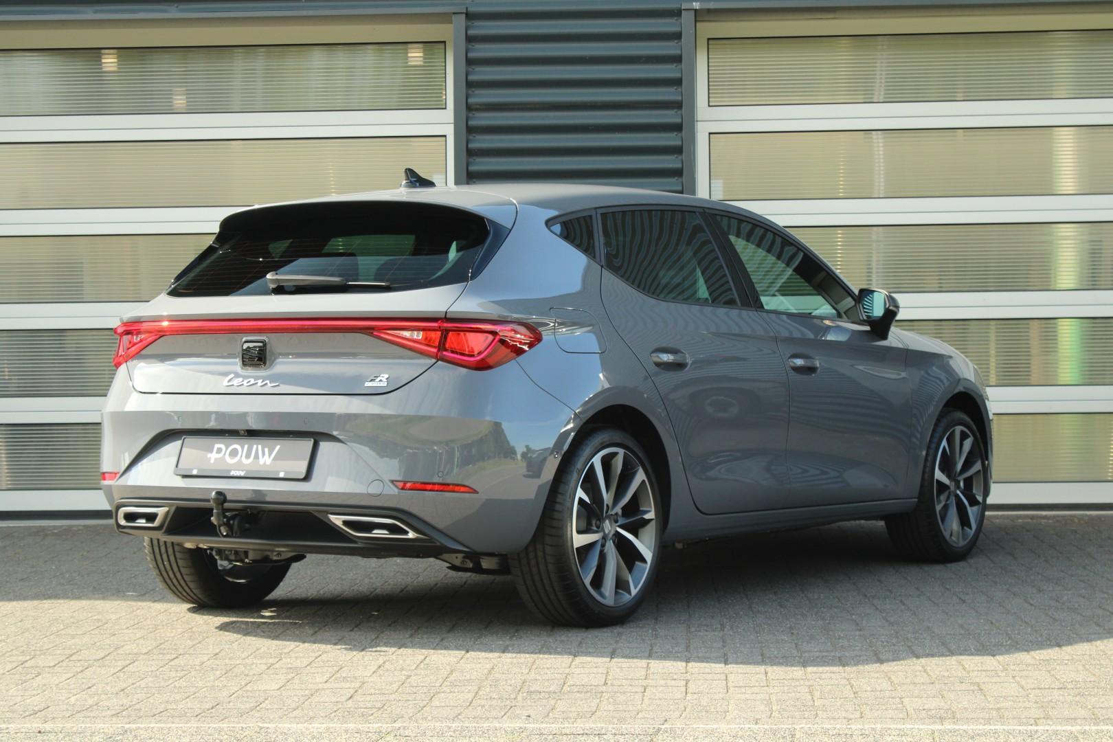 SEAT Leon 1.5 TSI 204pk DSG e-Hybrid FR Business - Afbeelding 2