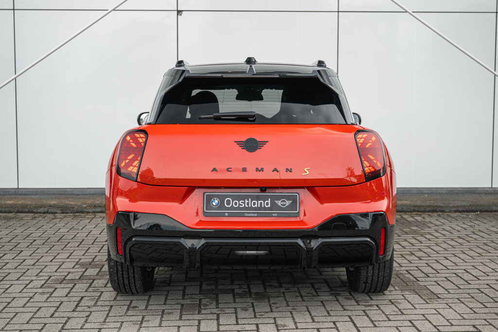 MINI Aceman 17