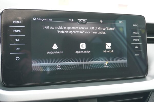 Apple Carplay/Android Auto
