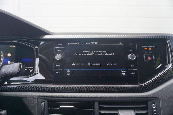 Apple Carplay/Android Auto