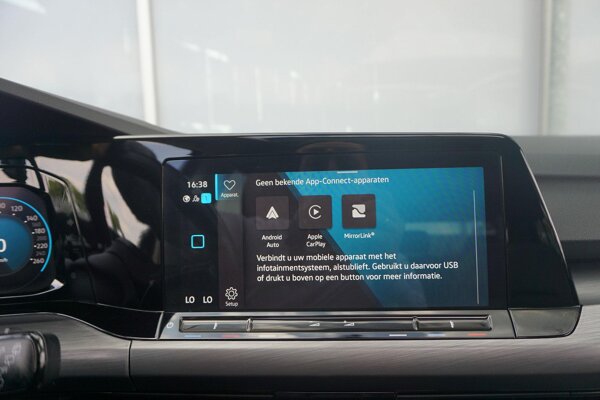 Apple Carplay/Android Auto