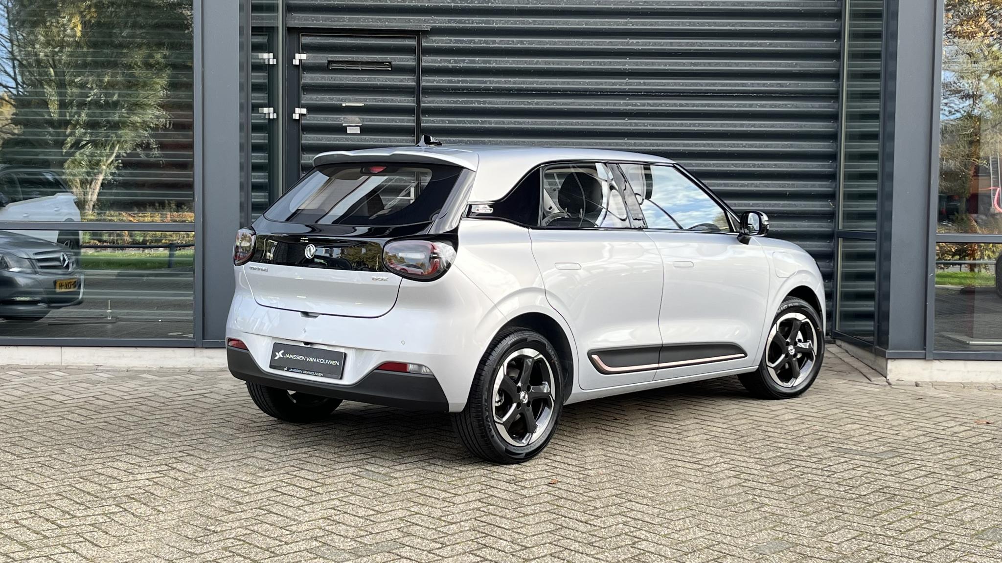 Dongfeng Box