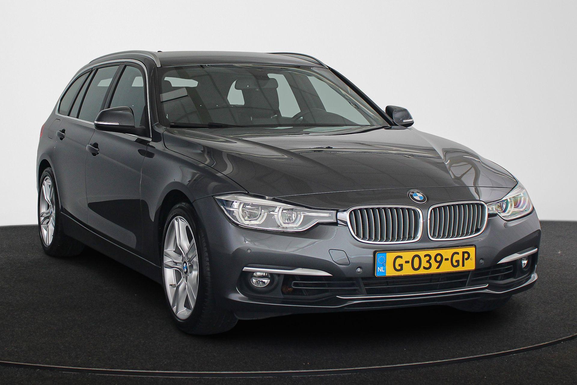 BMW 3 Serie Touring 318i Luxury Edition - Afbeelding 2