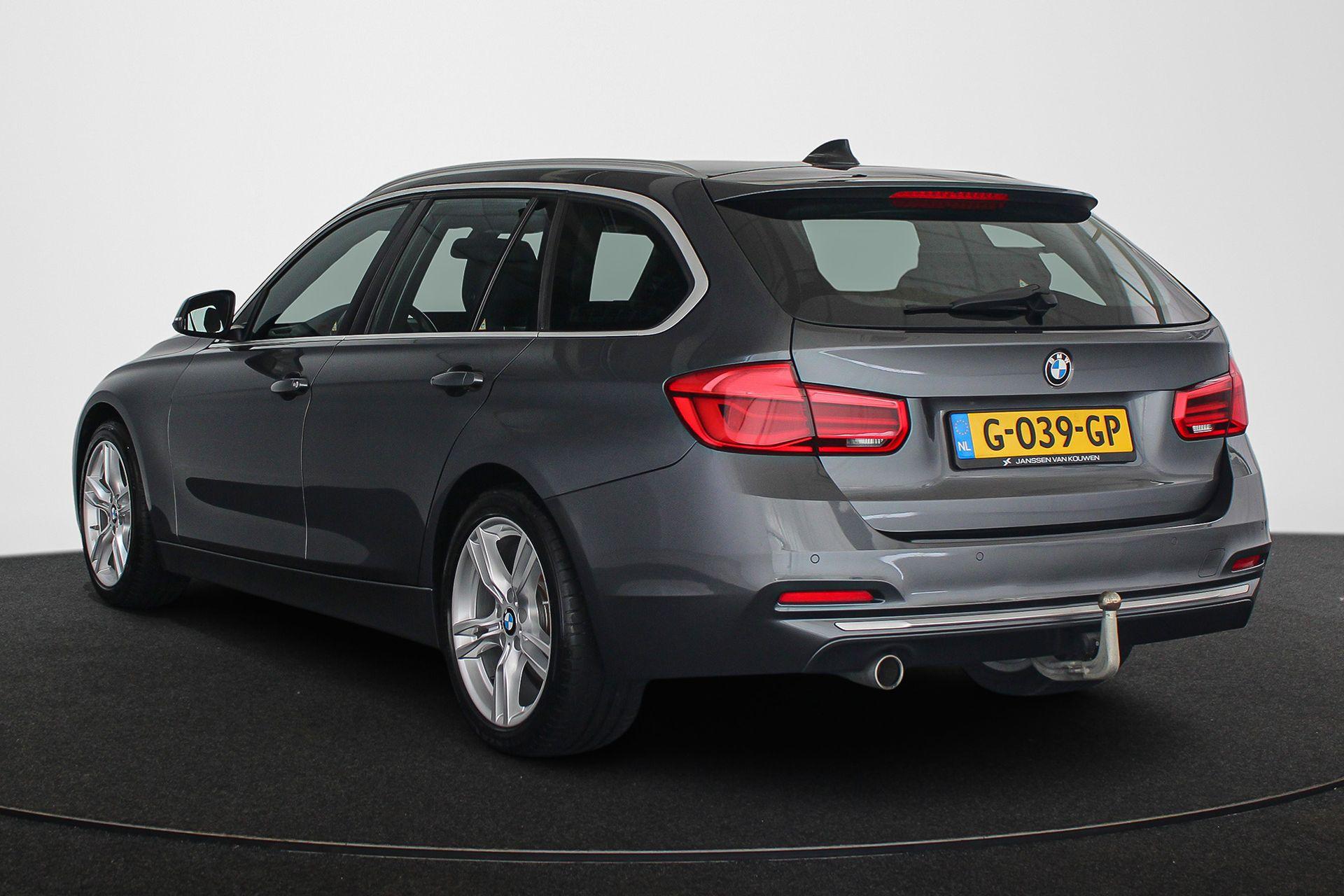 BMW 3 Serie Touring 318i Luxury Edition - Afbeelding 4