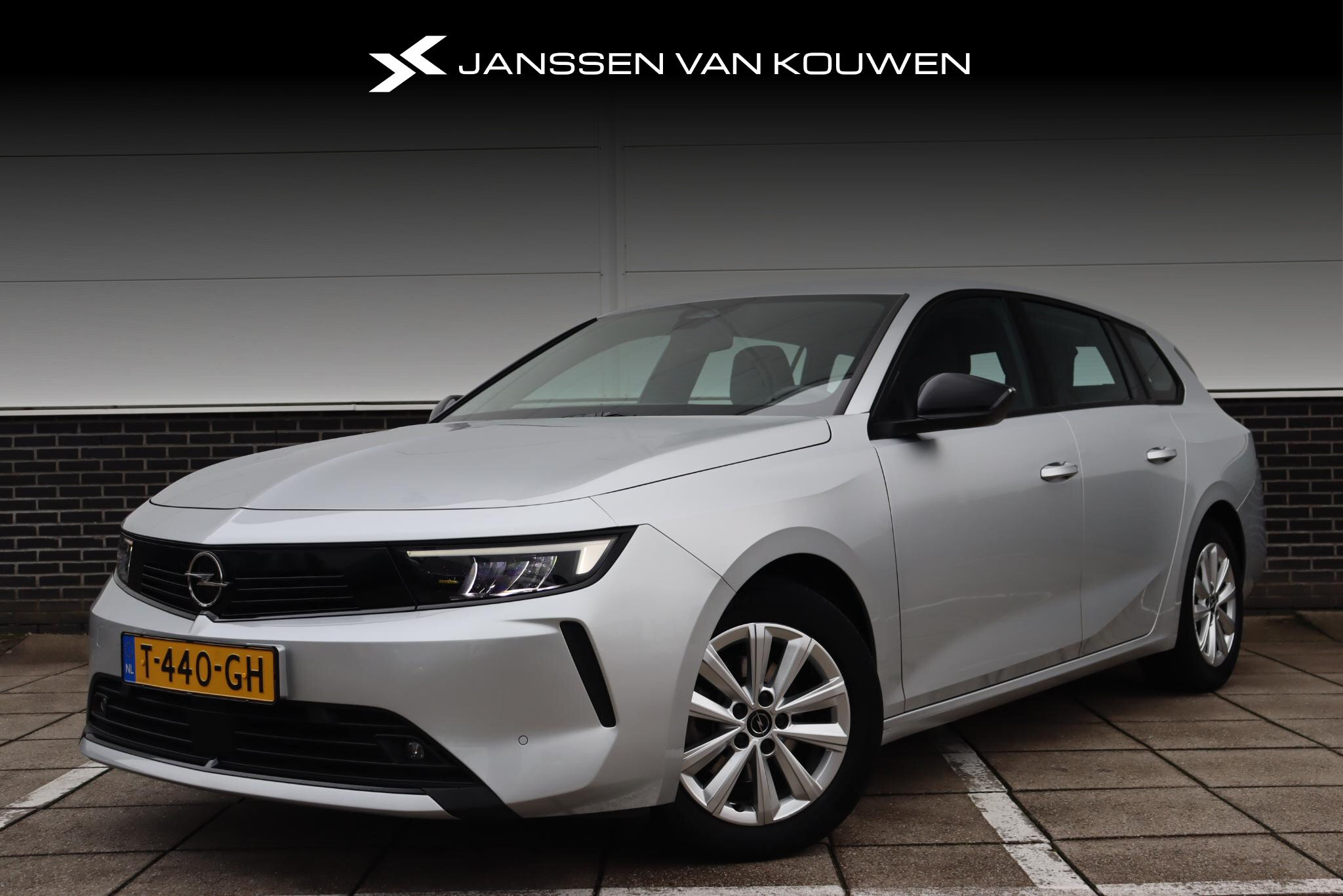 Opel Astra Sports Tourer 1.2 Edition