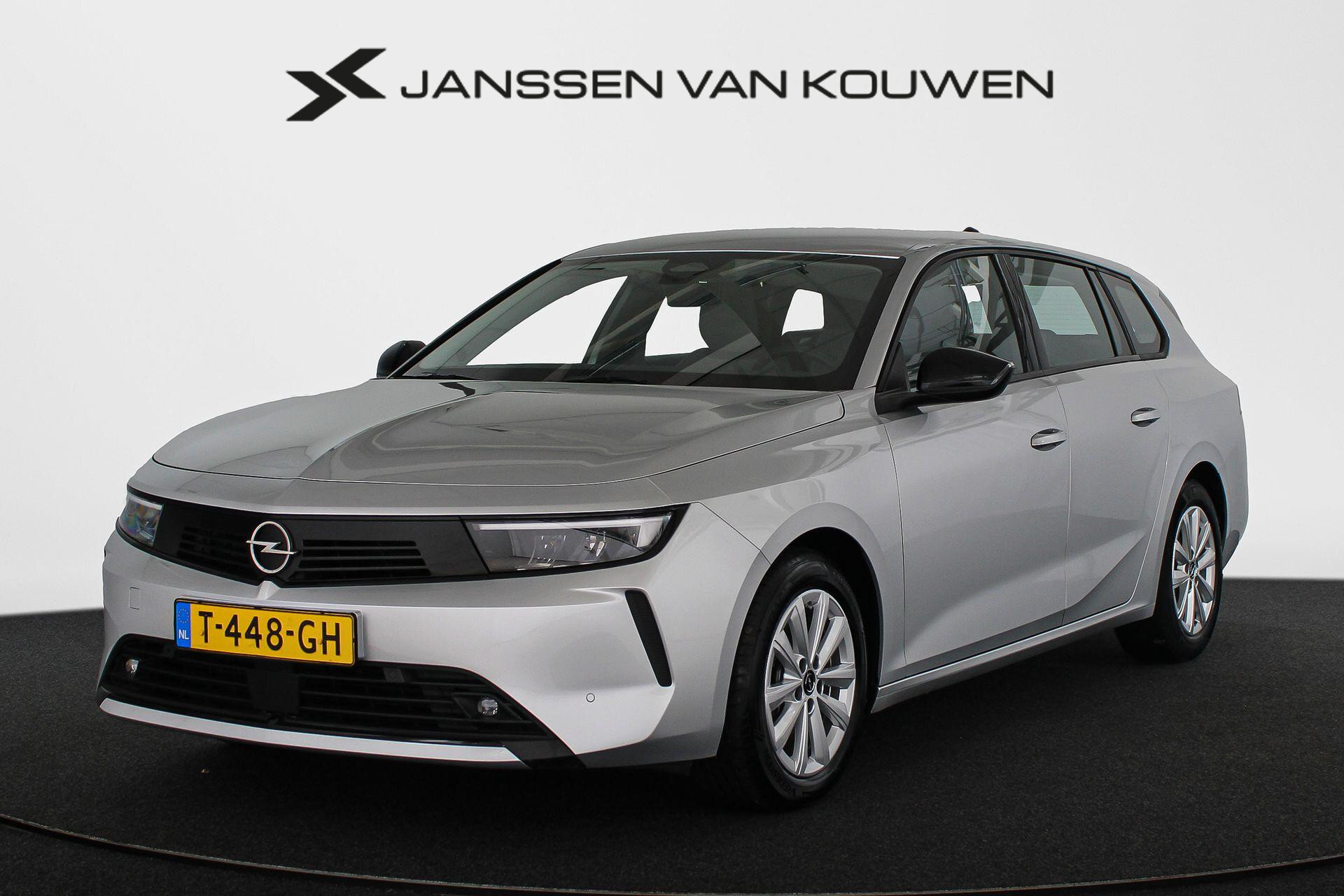 Opel Astra Sports Tourer 1.2 Edition