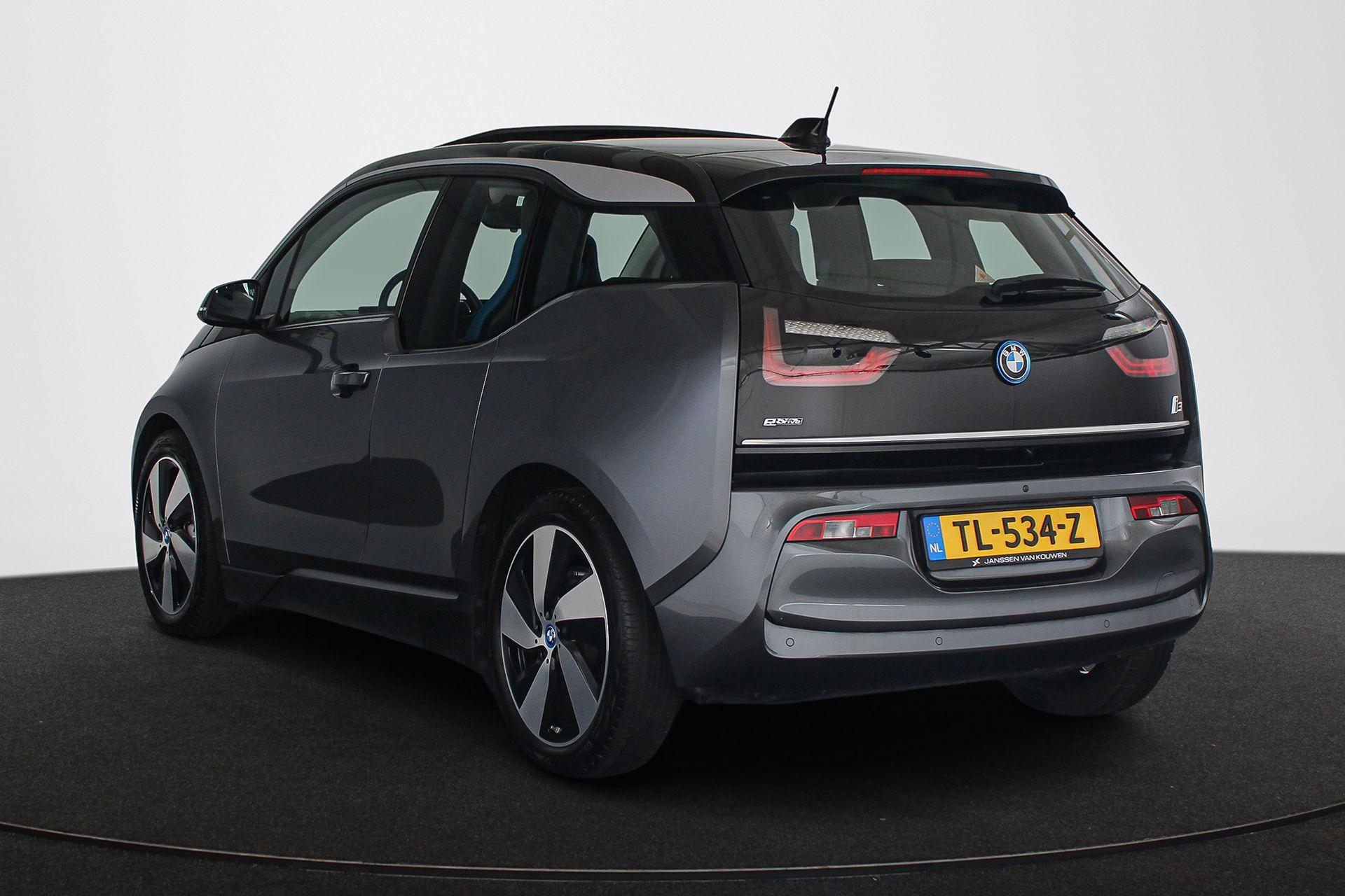 BMW i3