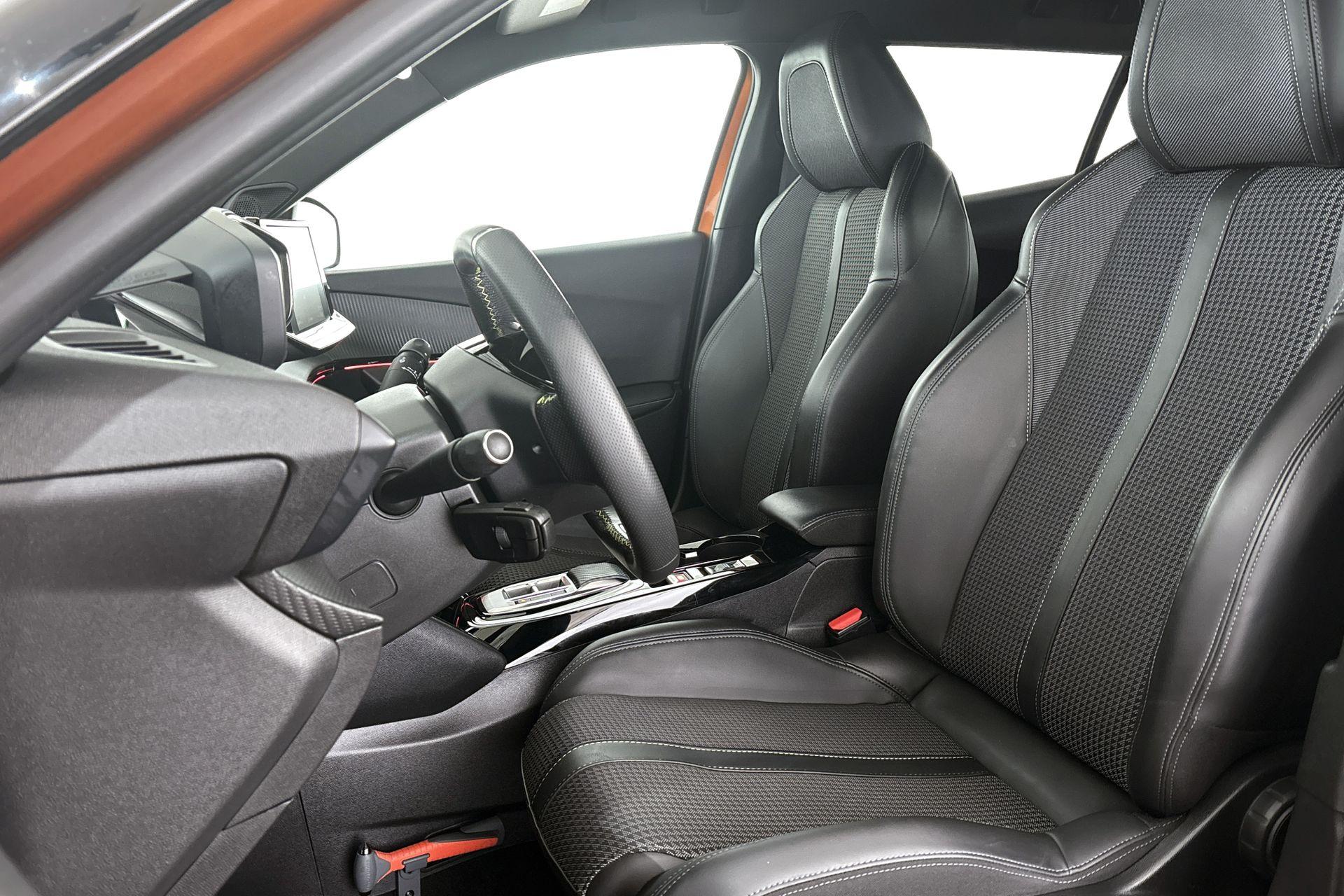 Peugeot e-2008