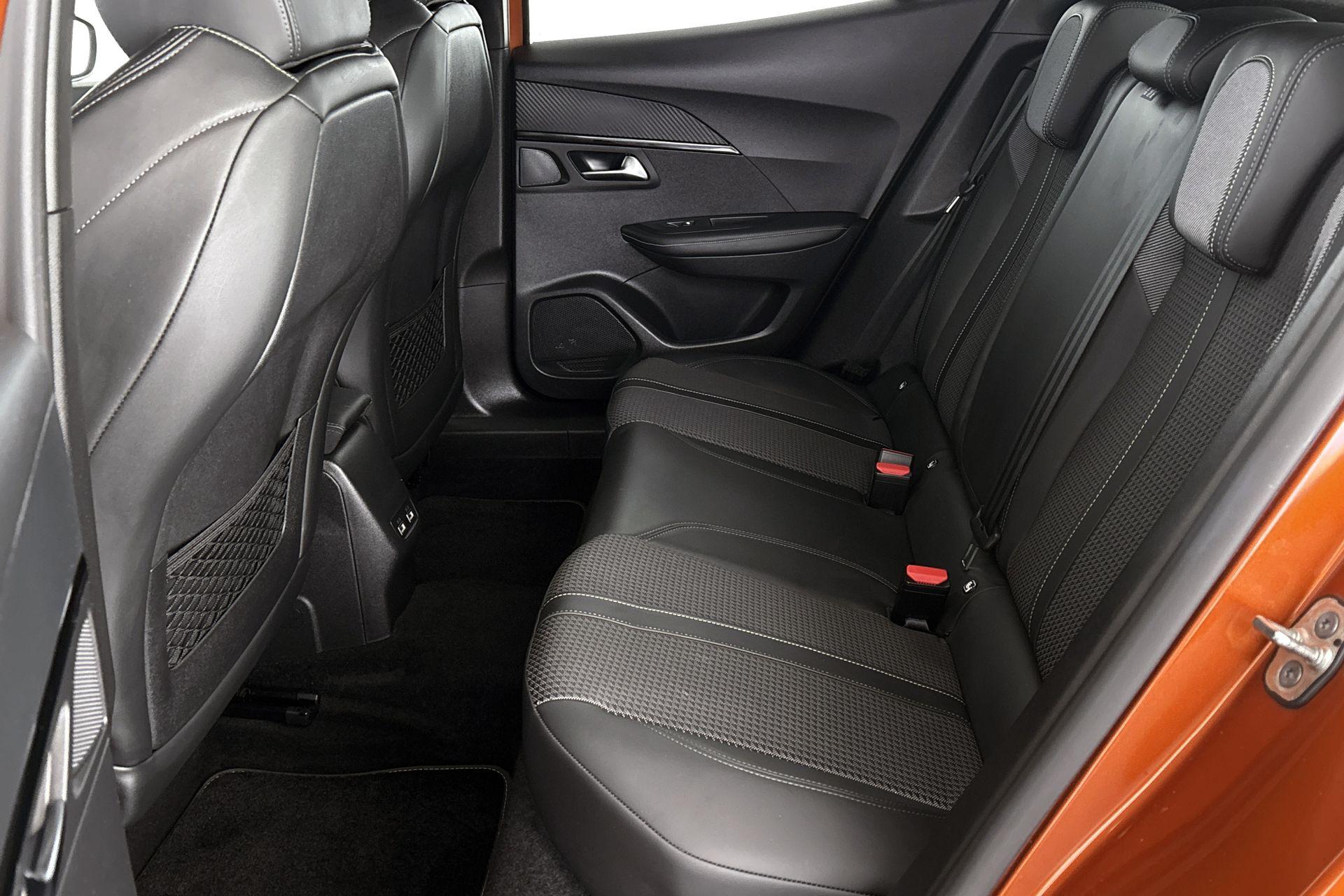 Peugeot e-2008