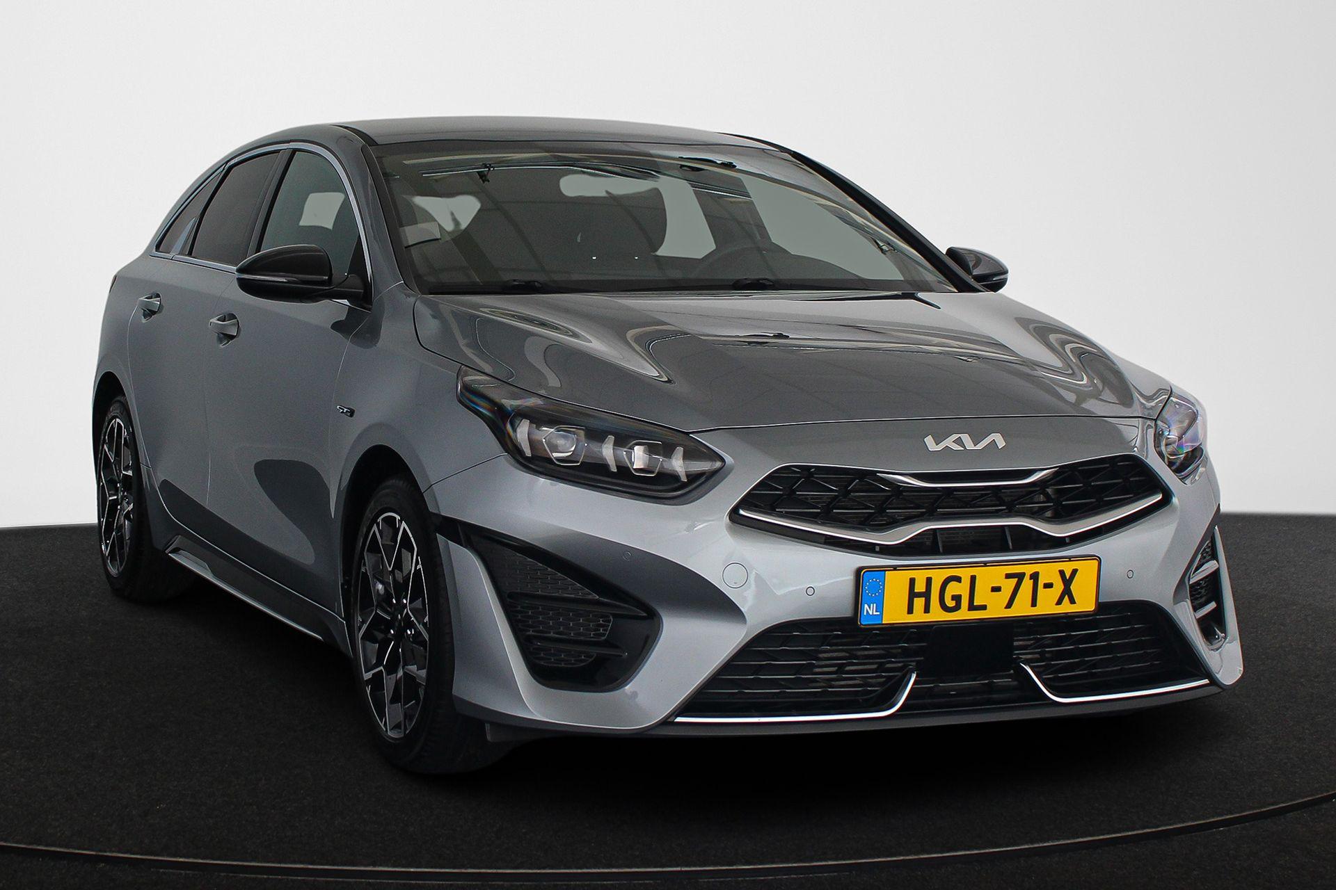 Kia Proceed