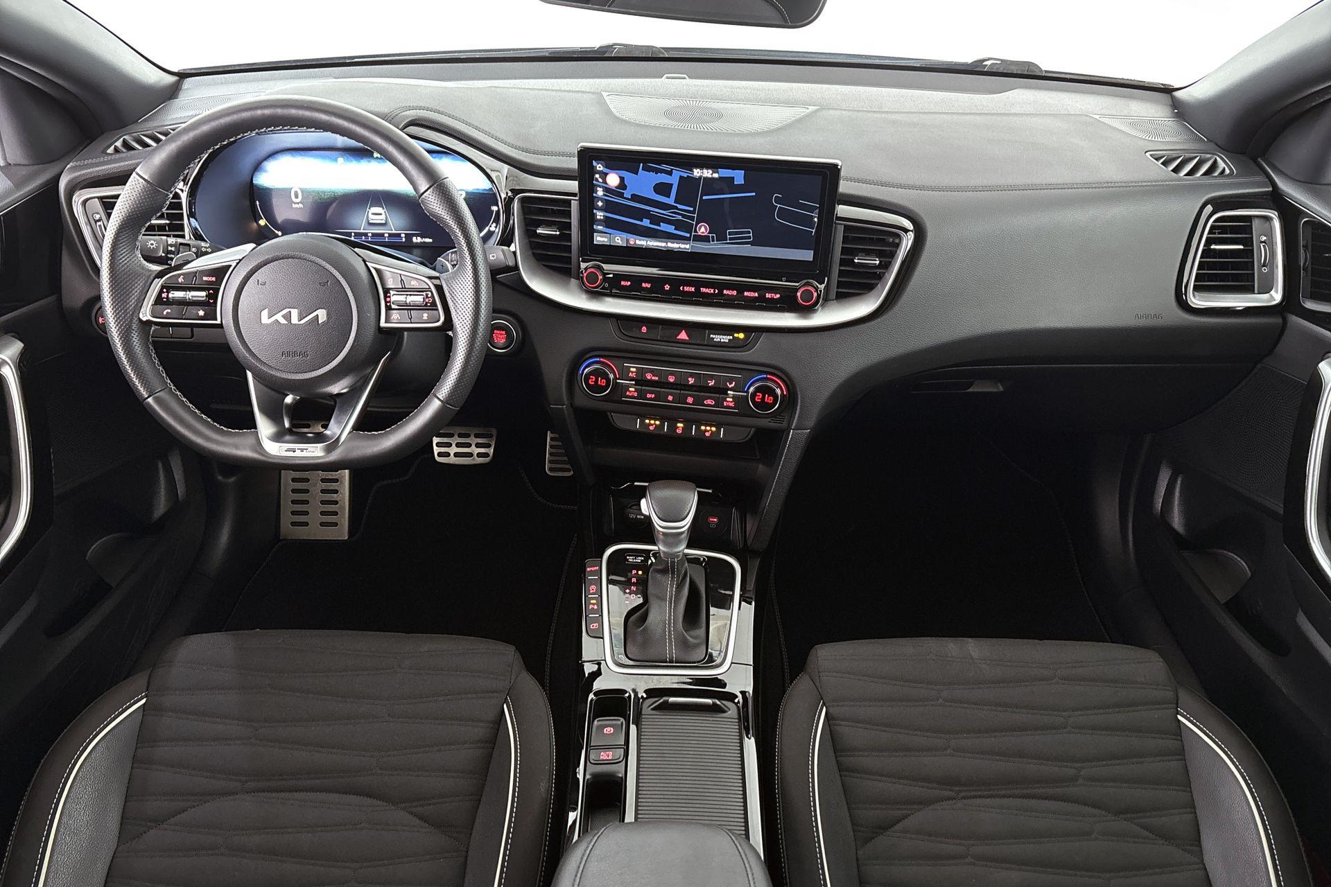 Kia Proceed
