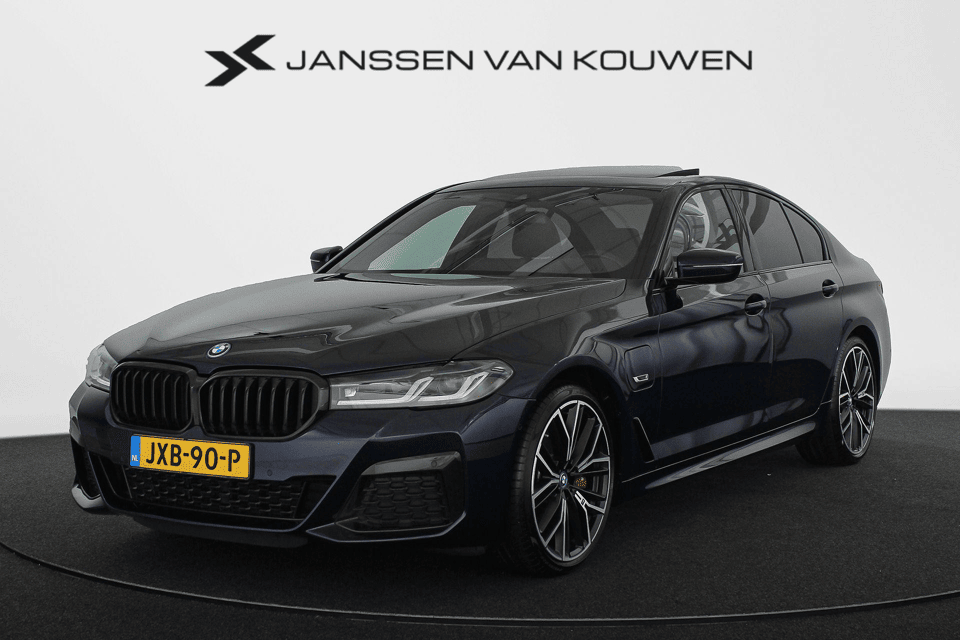 BMW 5 Serie 545e xDrive - Afbeelding 1