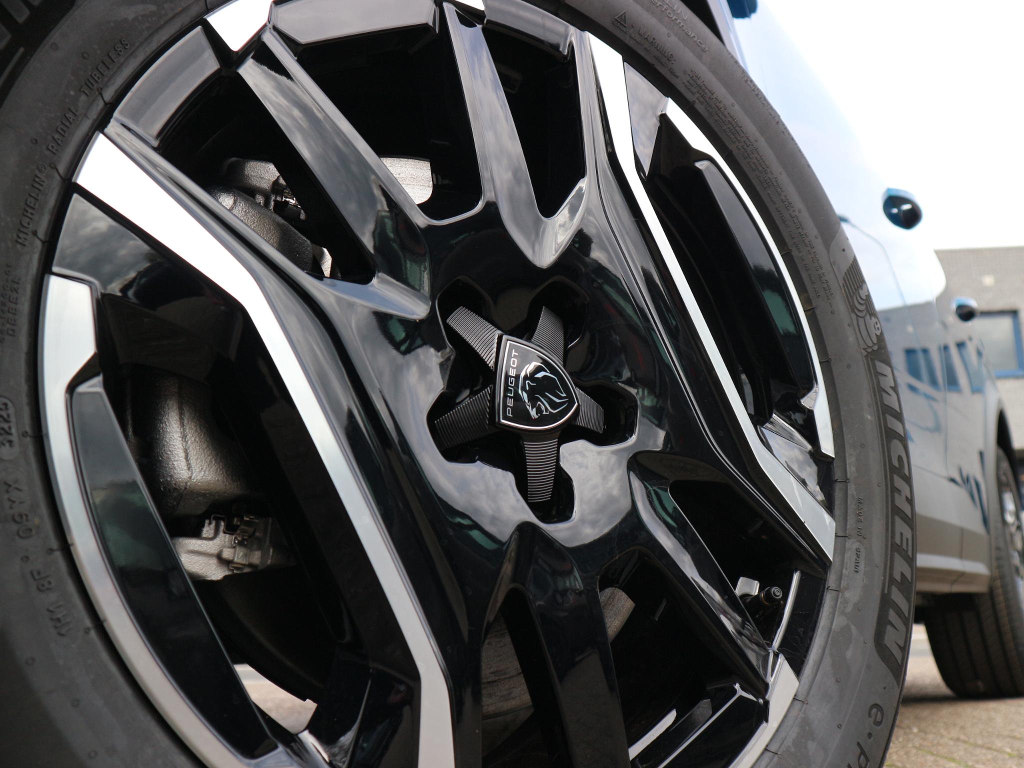 Peugeot 3008 1.2 Hybrid 145 GT - Afbeelding 4