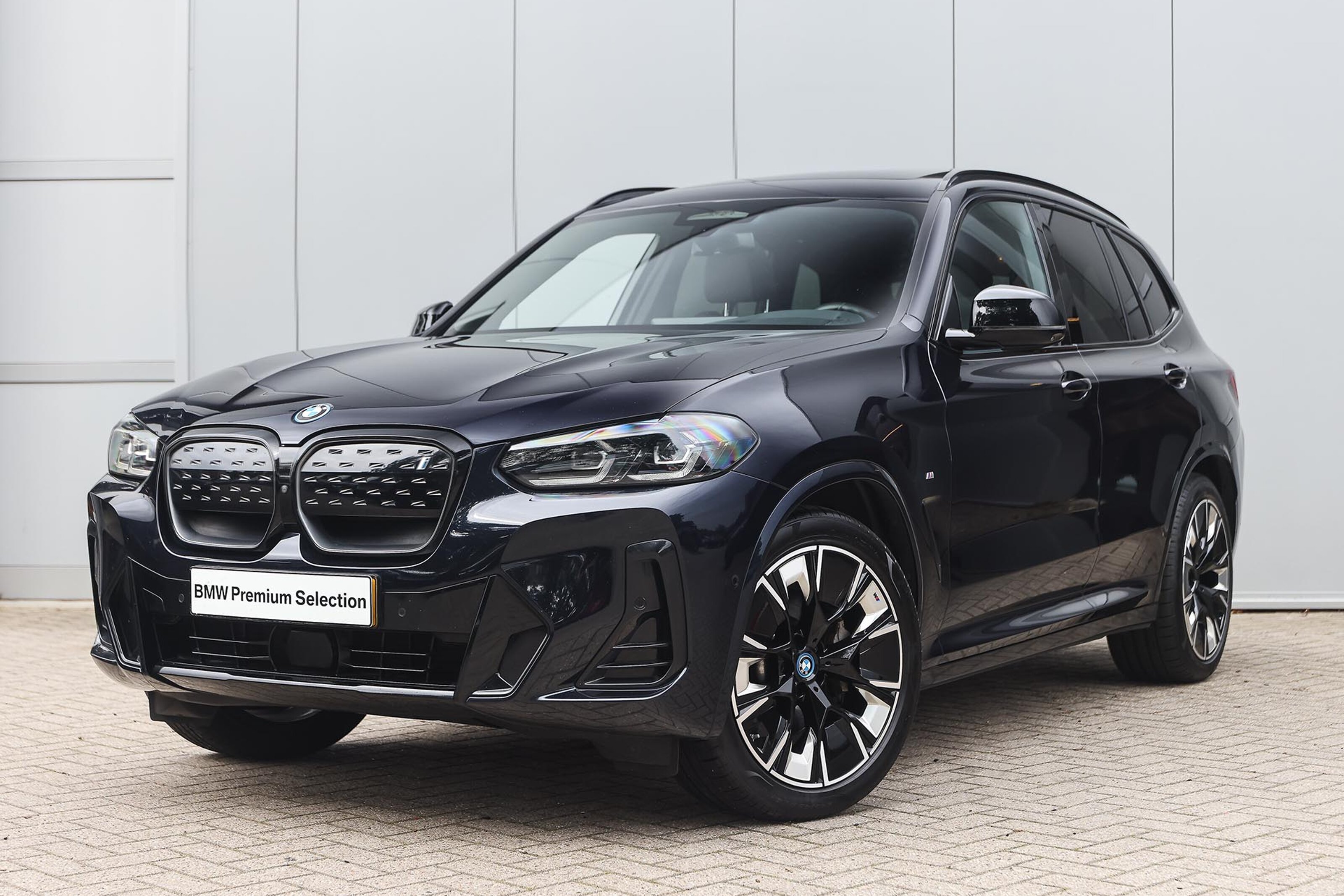 BMW iX3 High Executive