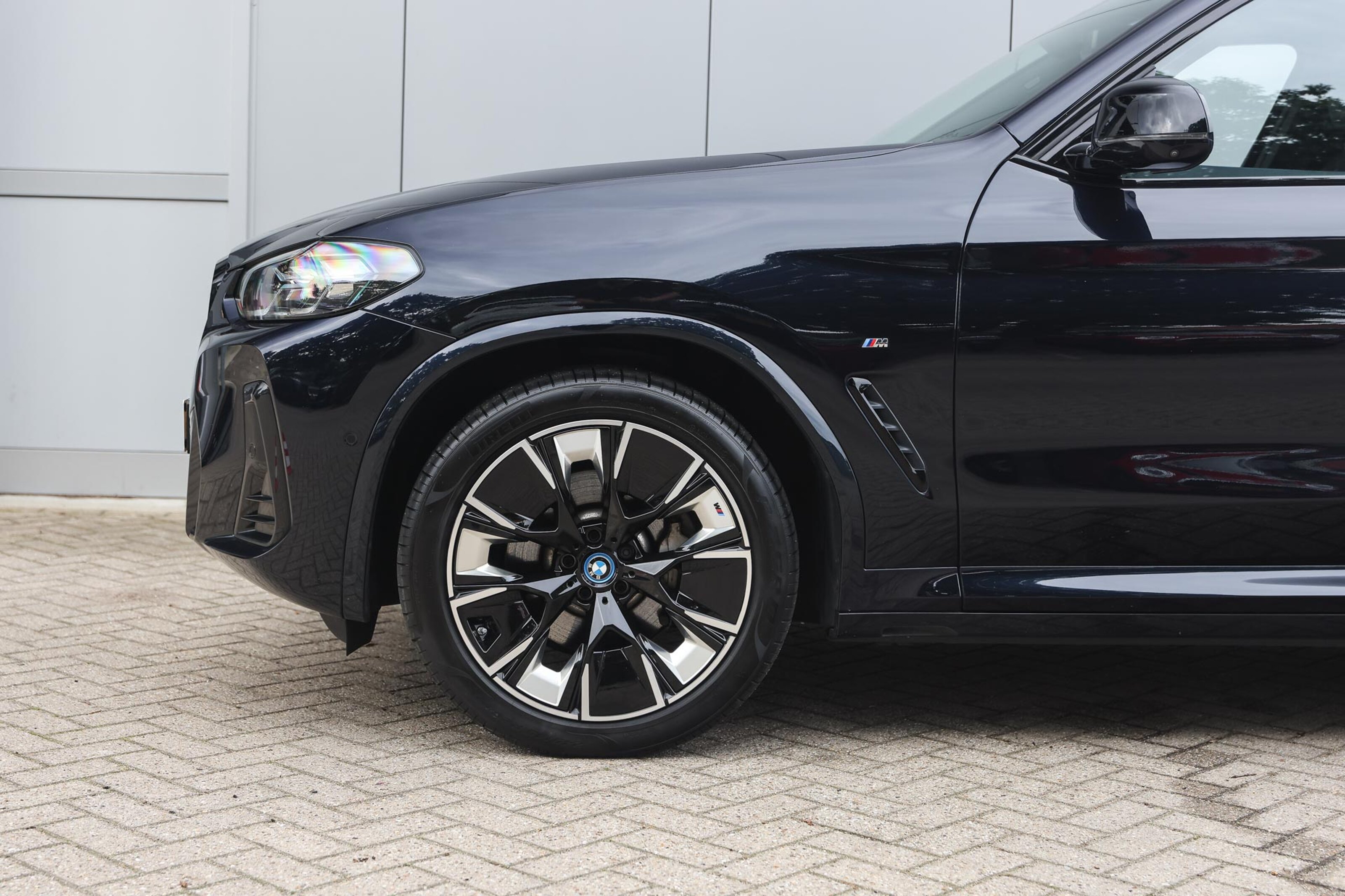BMW iX3 High Executive