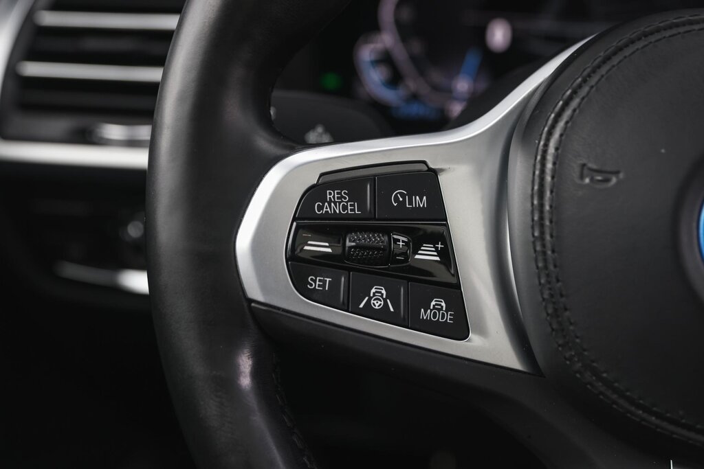 BMW iX3 17