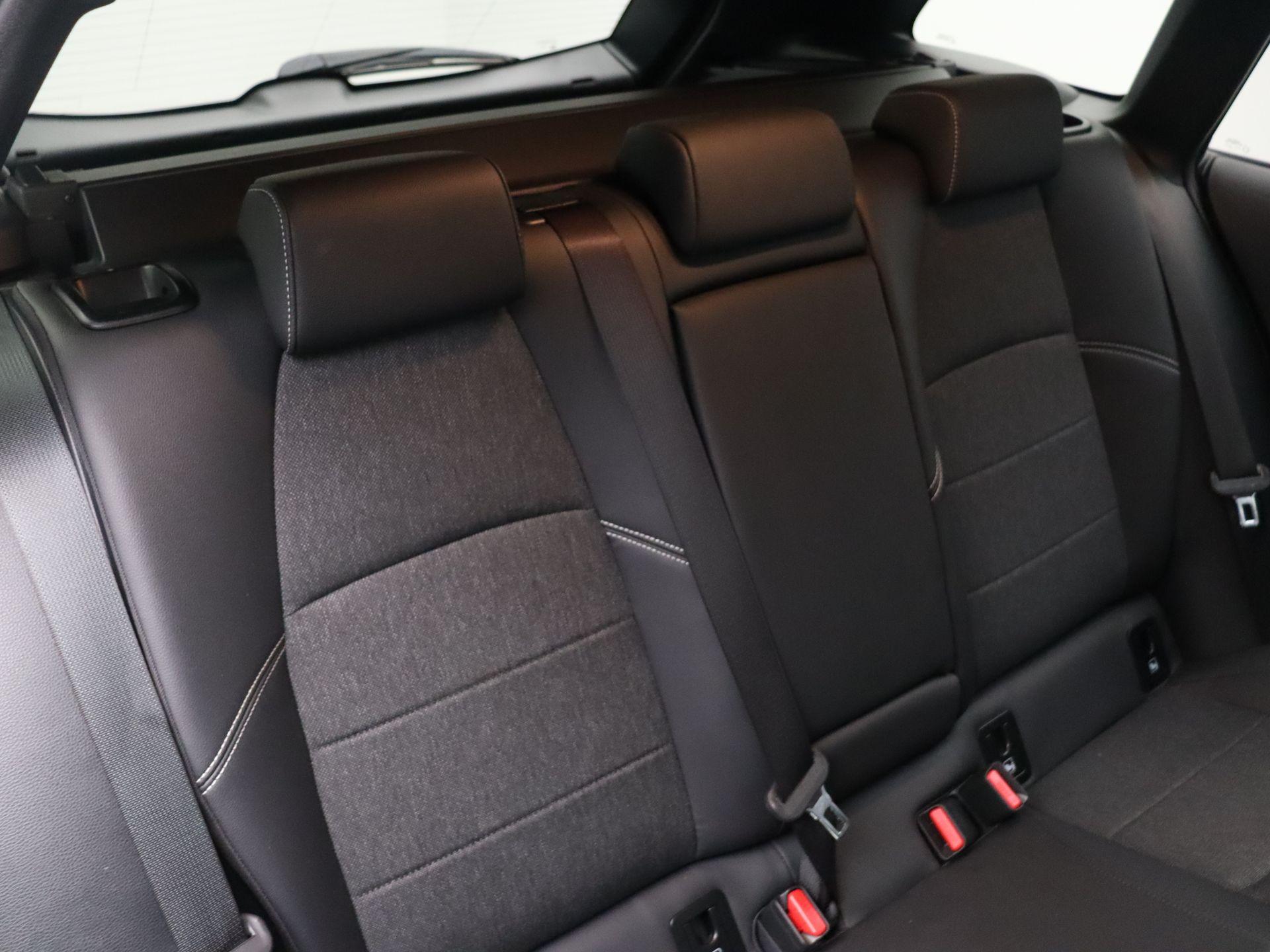 Toyota Corolla Touring Sports 1.8 Hybrid Dynamic - Afbeelding 8