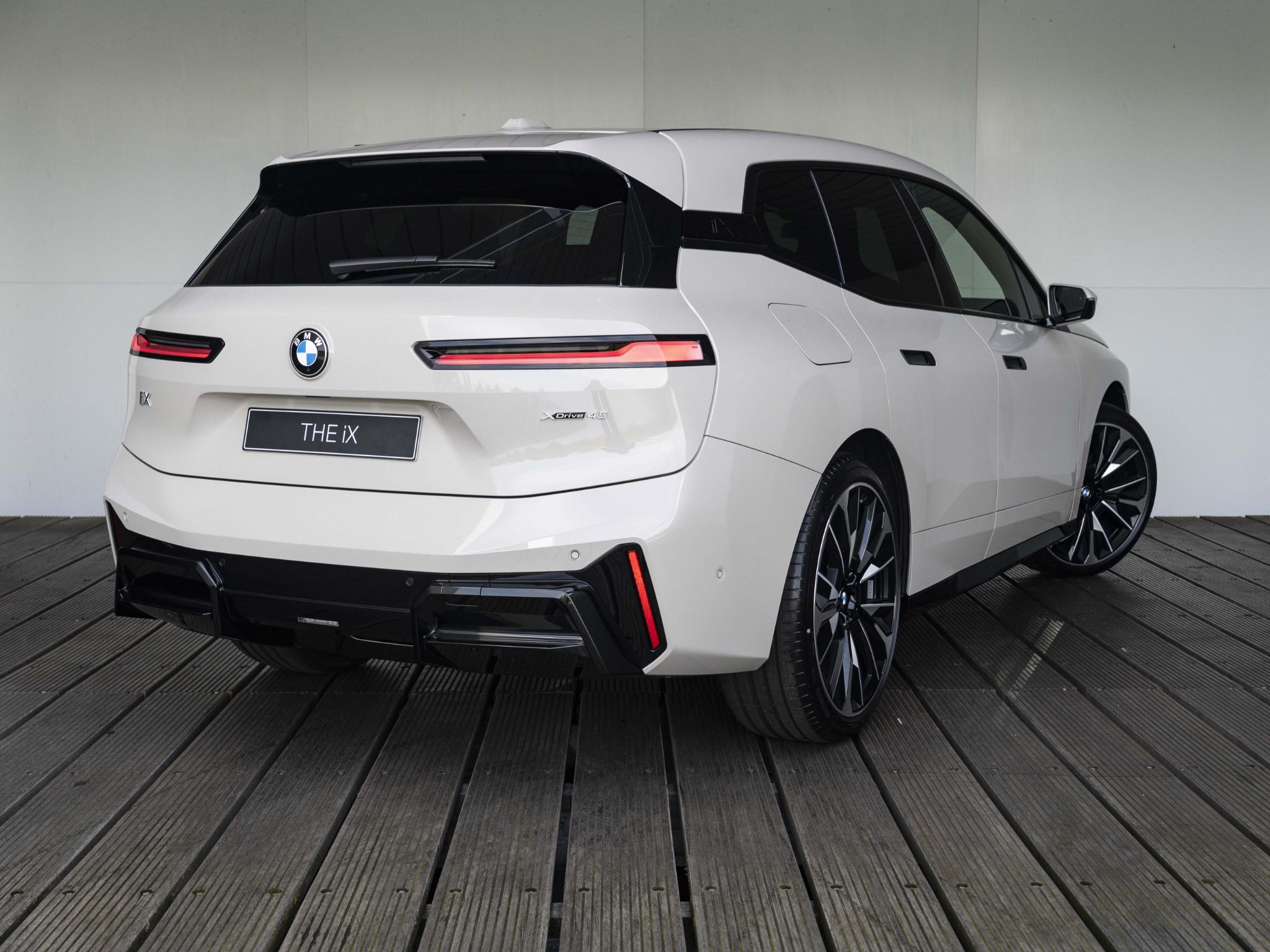 BMW iX xDrive45 - Afbeelding 2