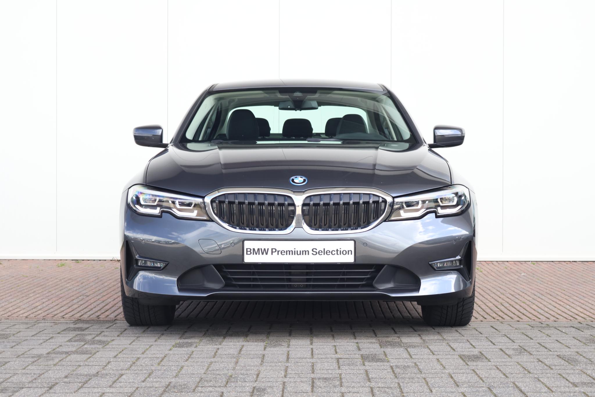 BMW 3-serie 320e Business Edition Plus - Afbeelding 2