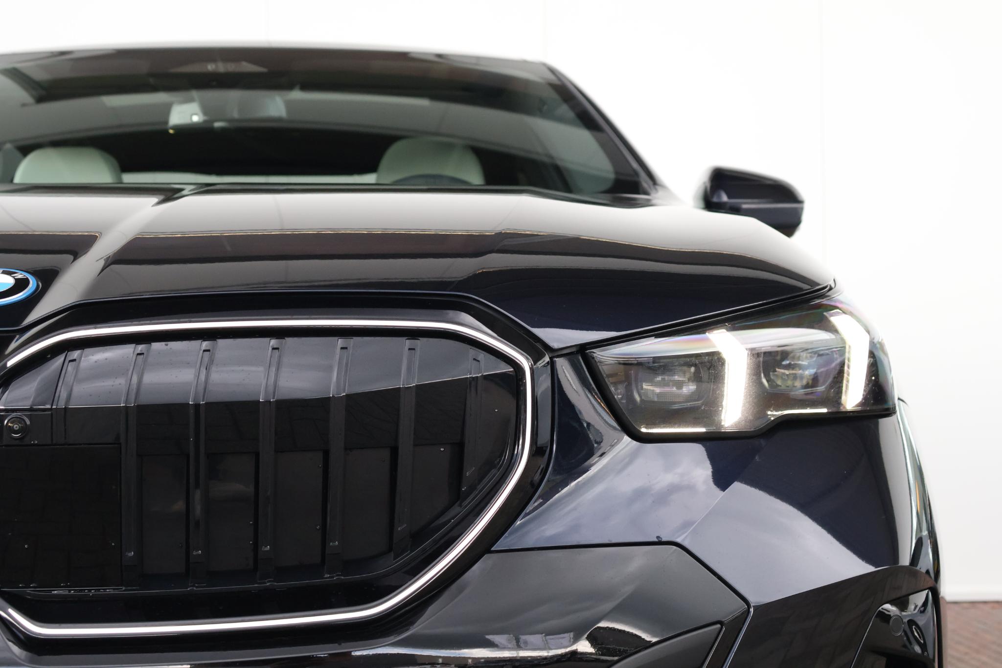BMW 5-serie 530e M Sport Edition - Afbeelding 3