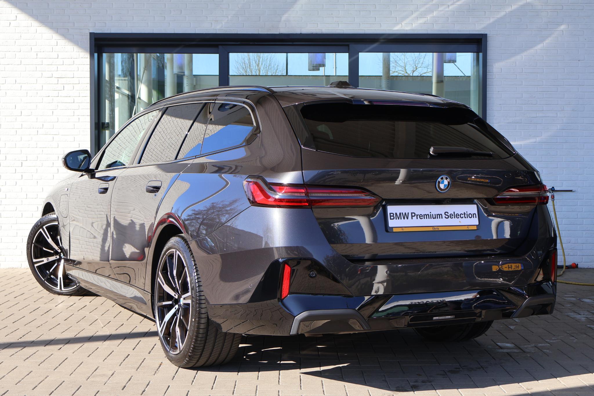 BMW 5-serie Touring 530e - Afbeelding 2