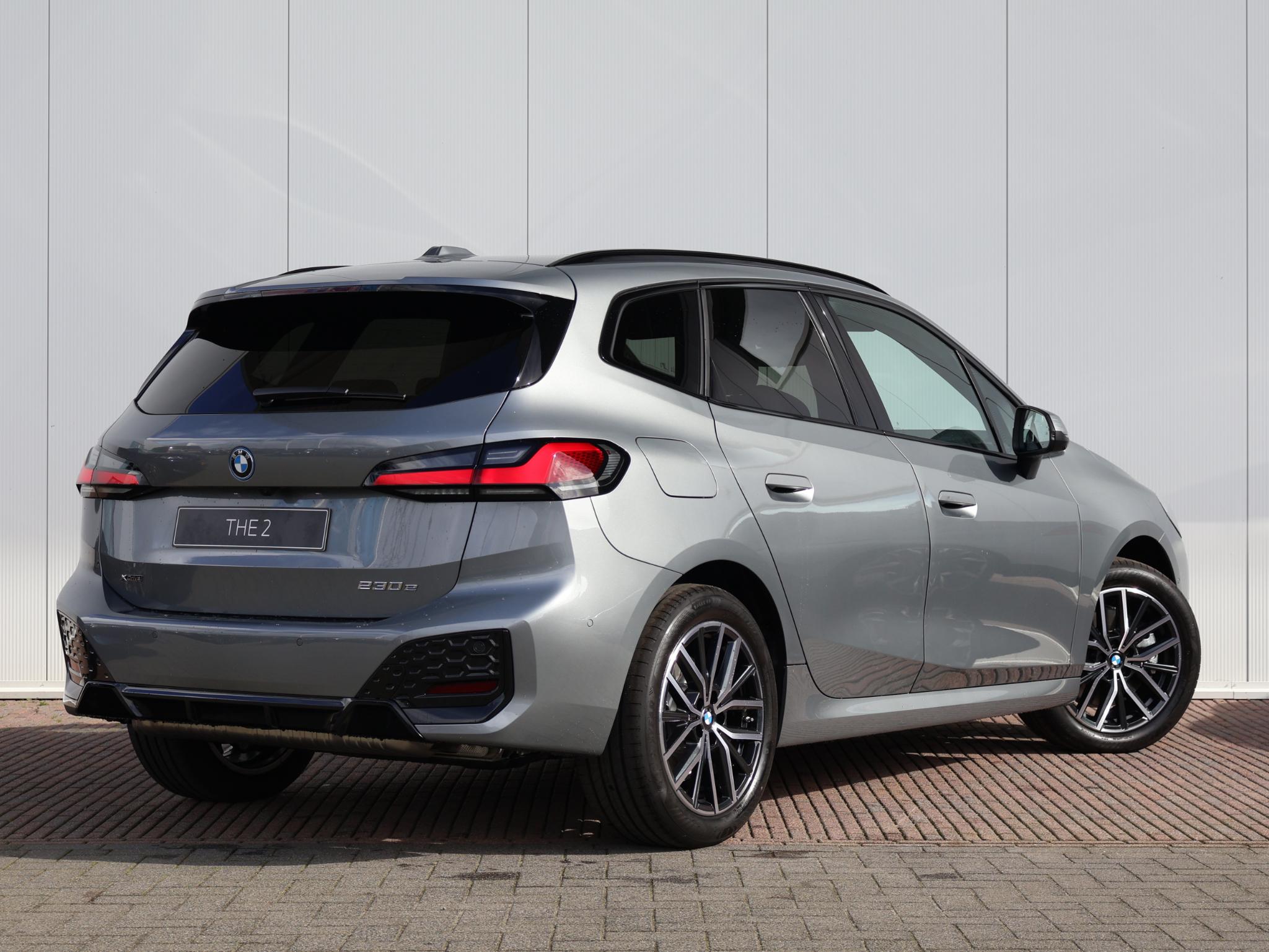 BMW 2 Serie Active Tourer 230e xDrive - Afbeelding 2