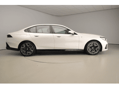BMW 5 Serie Sedan 530e - Afbeelding 4