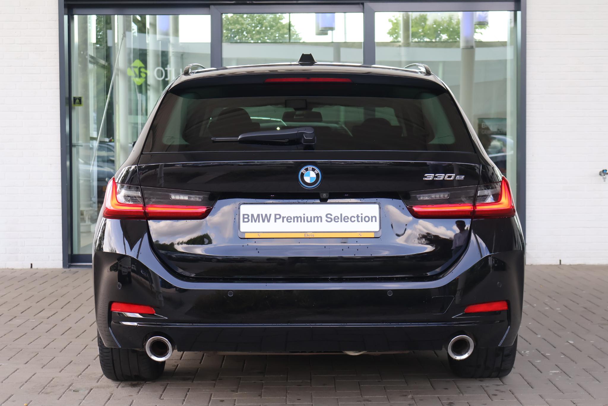BMW 3 Serie Touring 330e - Afbeelding 4
