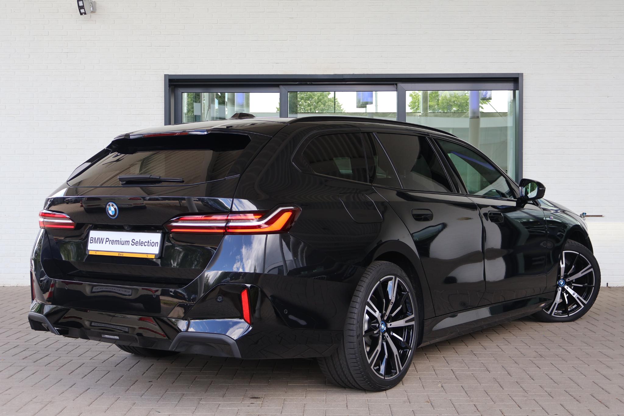 BMW 5 Serie Touring 530e - Afbeelding 2