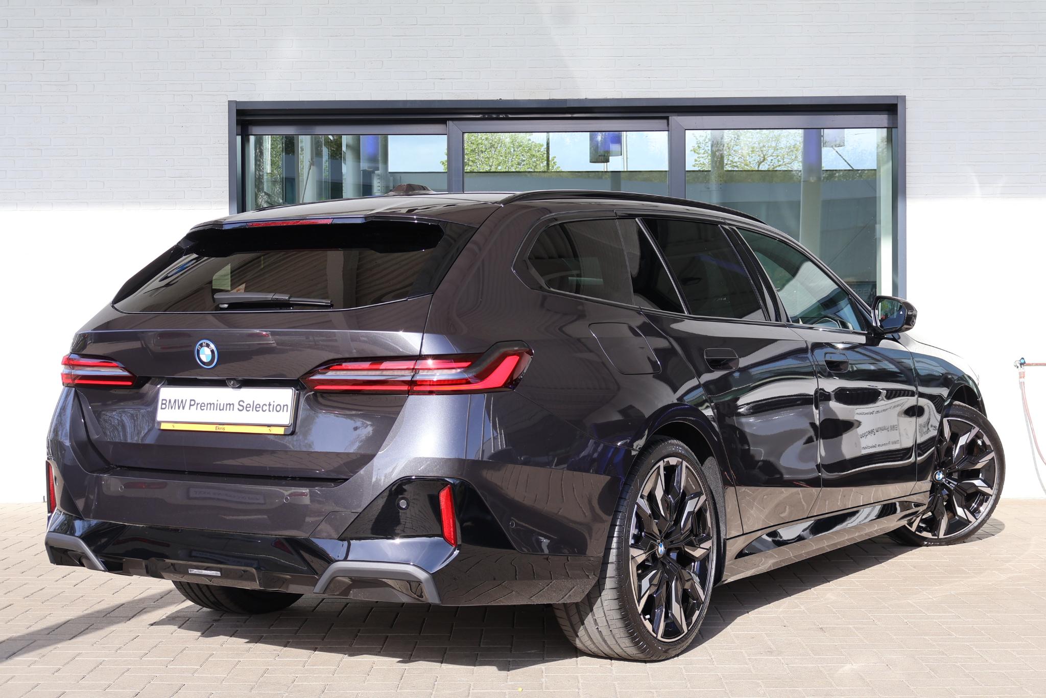 BMW 5 Serie Touring 530e - Afbeelding 2