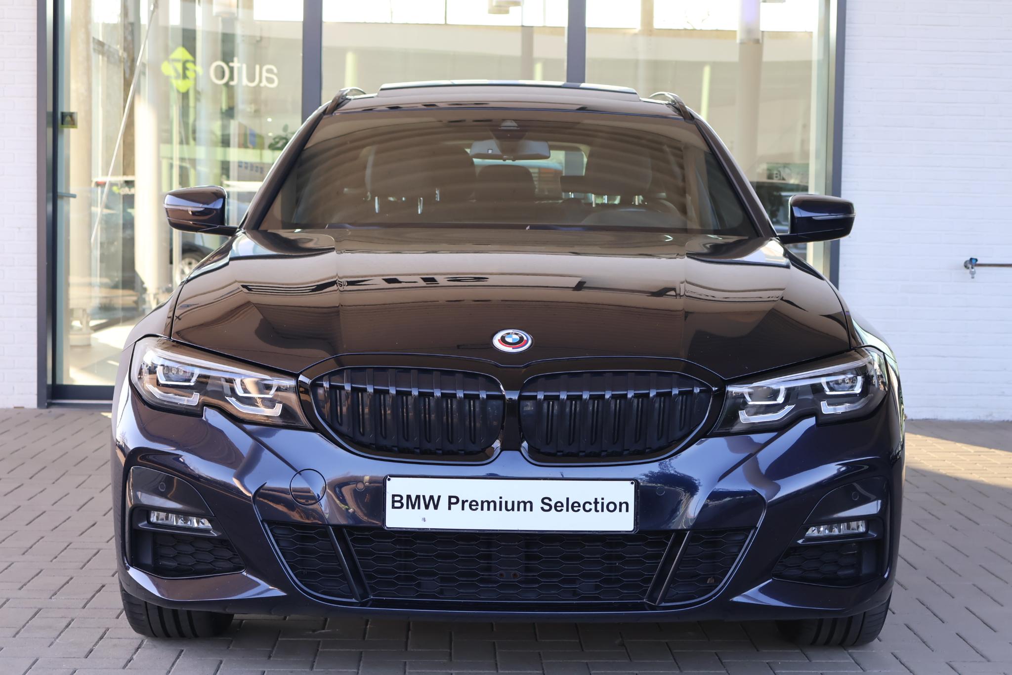 BMW 3 Serie Touring 330e - Afbeelding 2