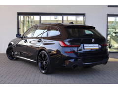 BMW 3 Serie Touring 330e - Afbeelding 4