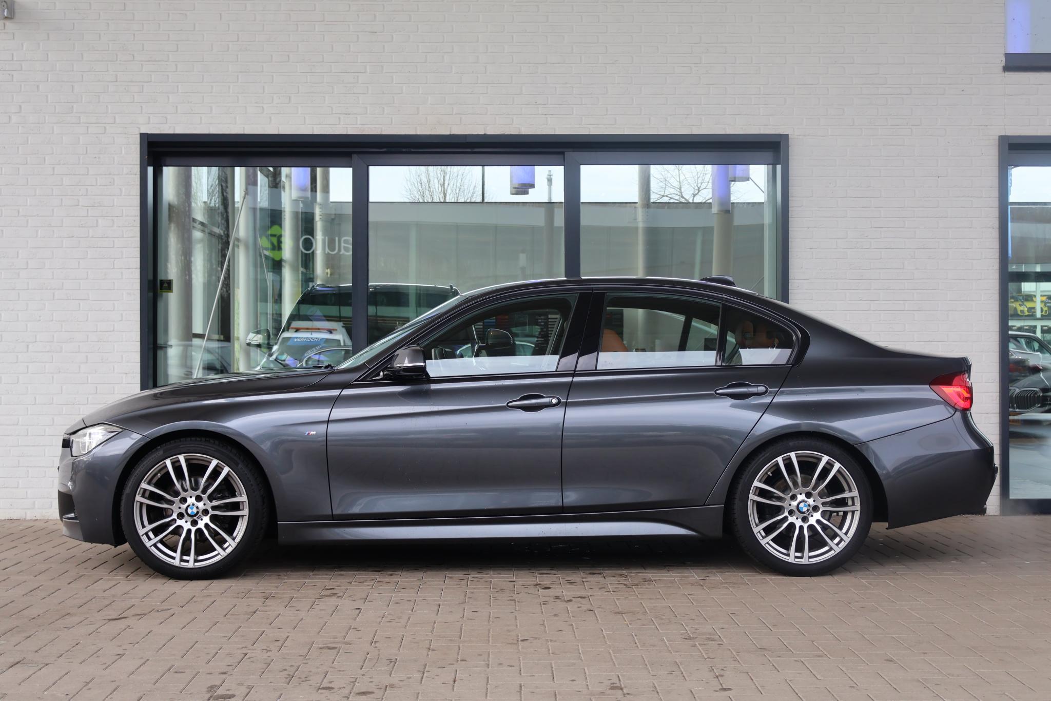 BMW 3-serie 320i Edition M Sport Shadow Executive - Afbeelding 5