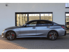 BMW 3 Serie 330e Sedan - Afbeelding 5