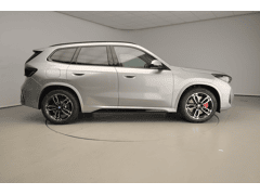 BMW iX1 eDrive20 - Afbeelding 4