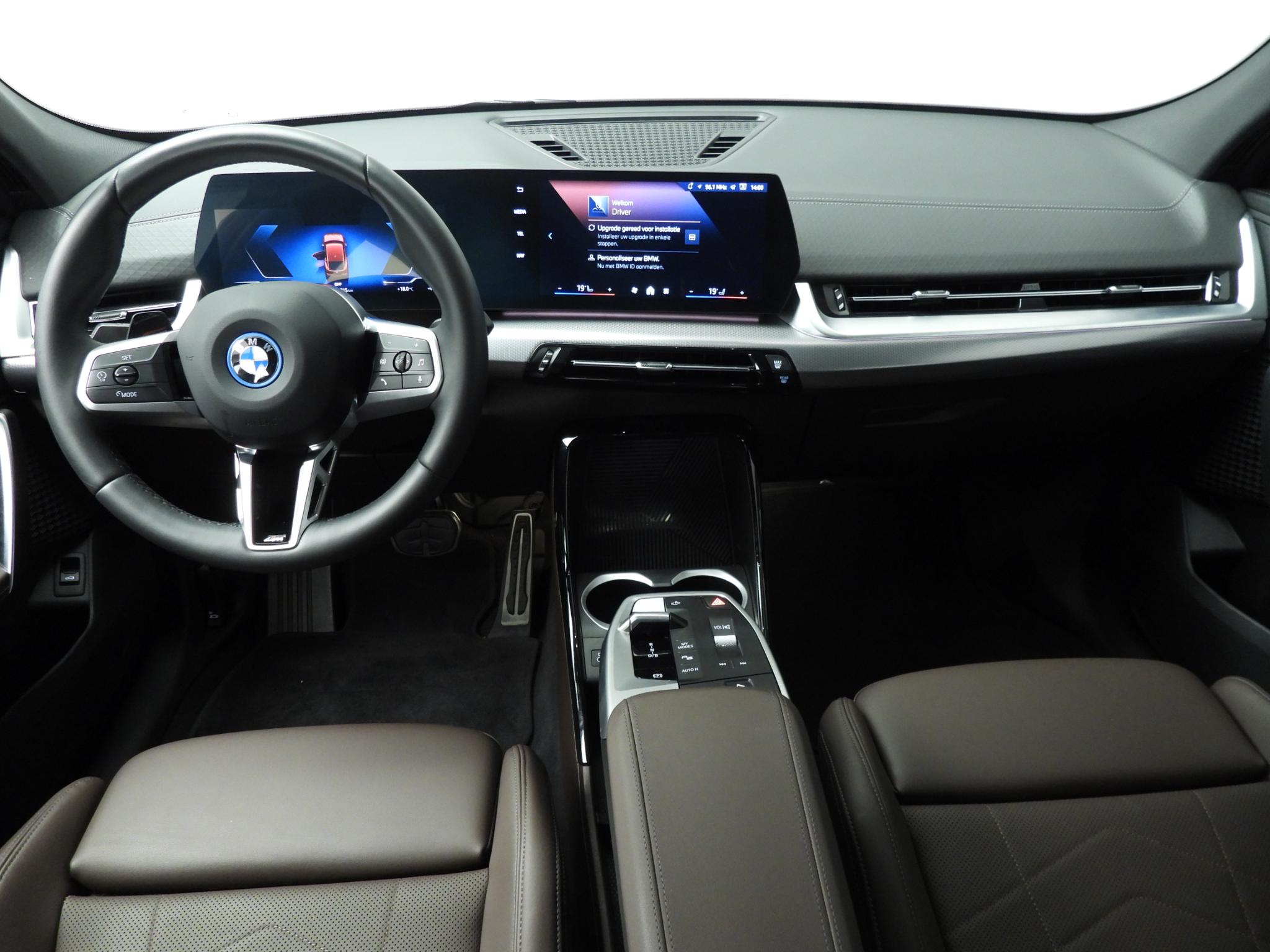 BMW iX2