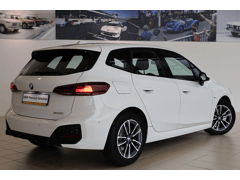 BMW 2 Serie Active Tourer 220i - Afbeelding 2