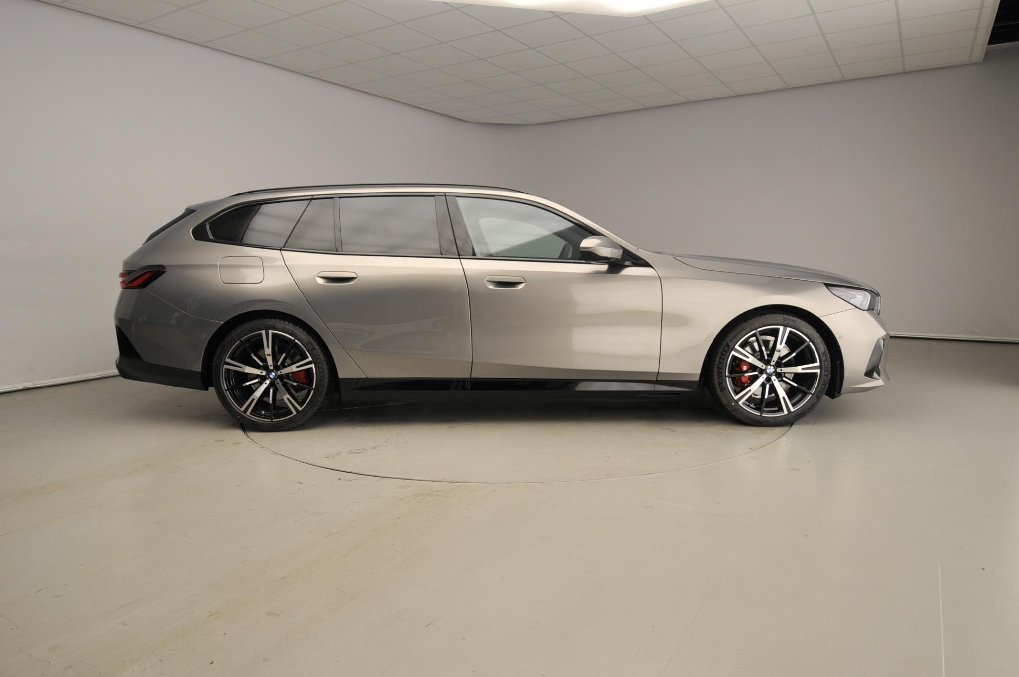 BMW 5 Serie 530e Touring - Afbeelding 4
