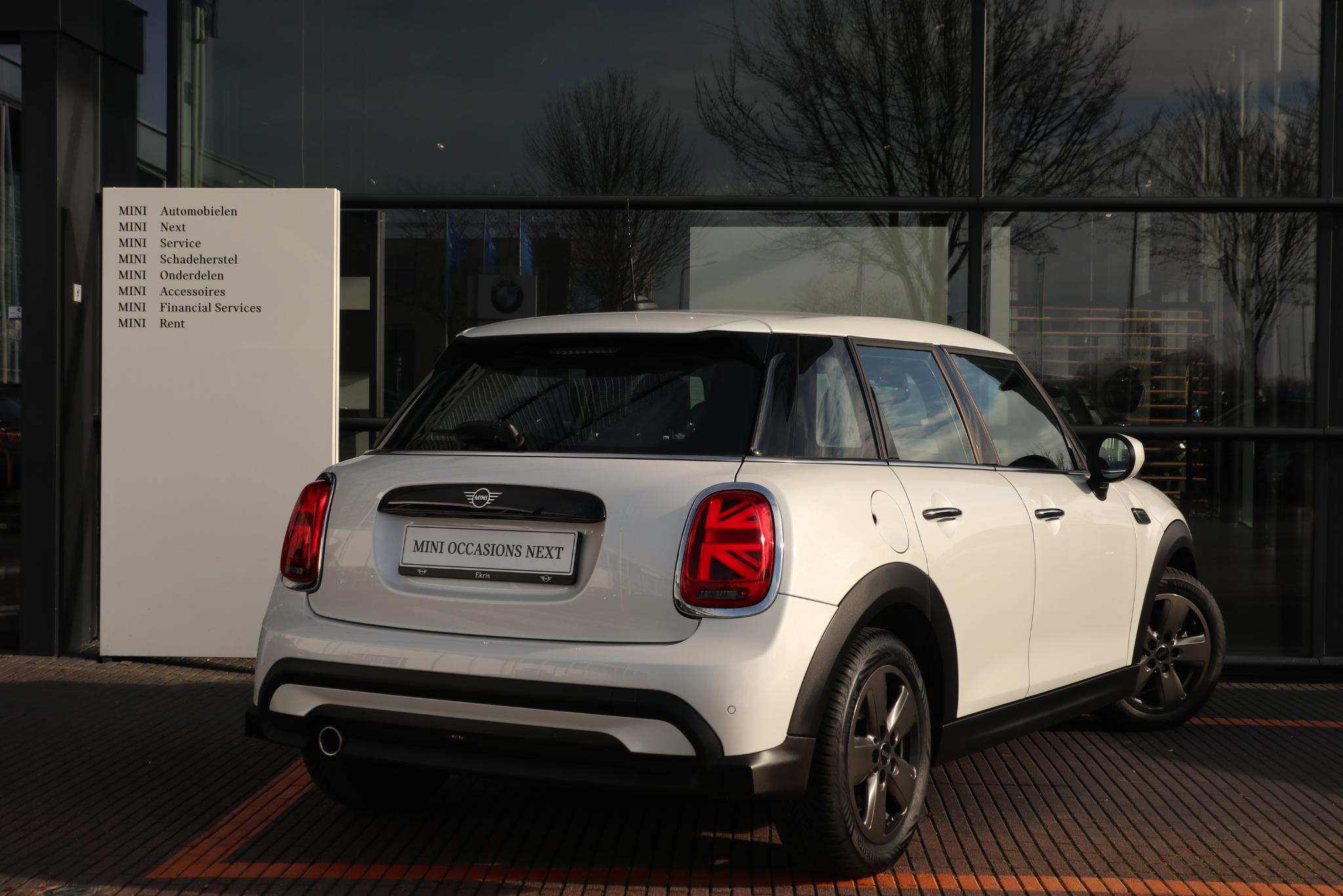 MINI 5-deurs Cooper - Afbeelding 2