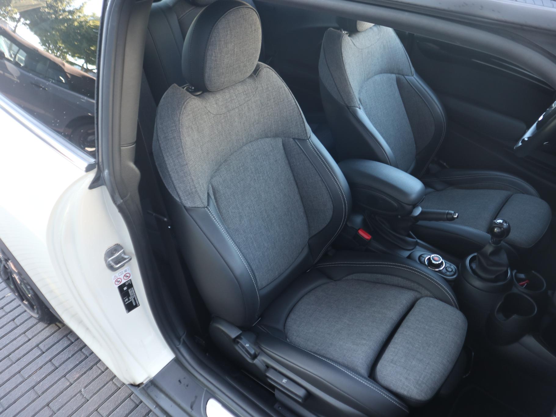 MINI 3-Deurs Cooper - Afbeelding 4