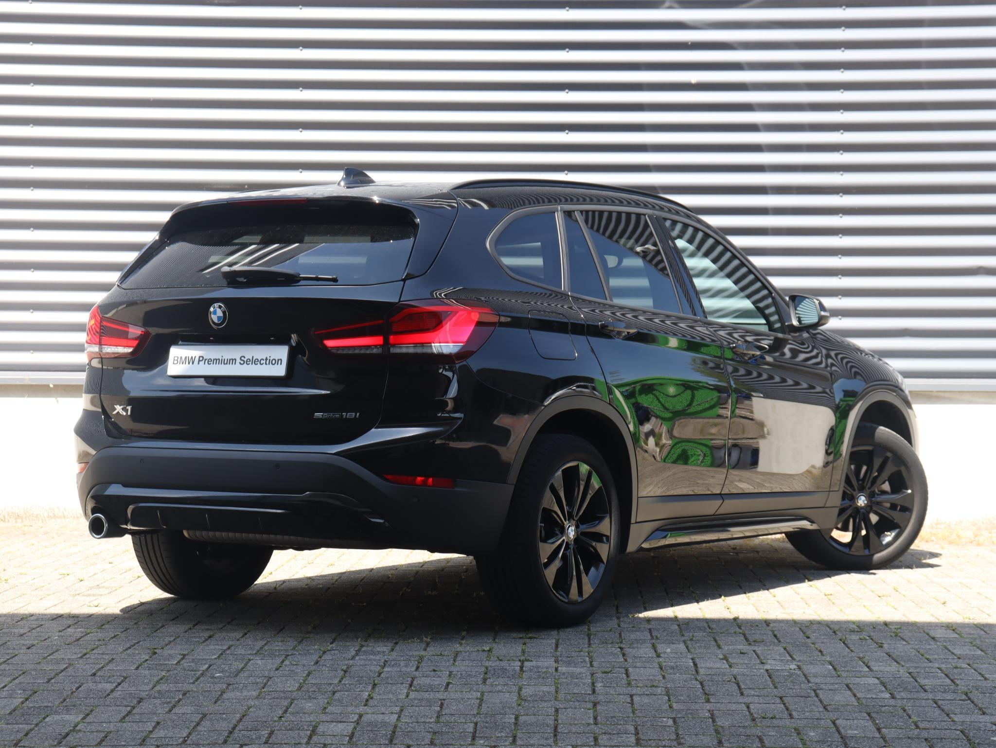 BMW X1 sDrive18i - Afbeelding 2
