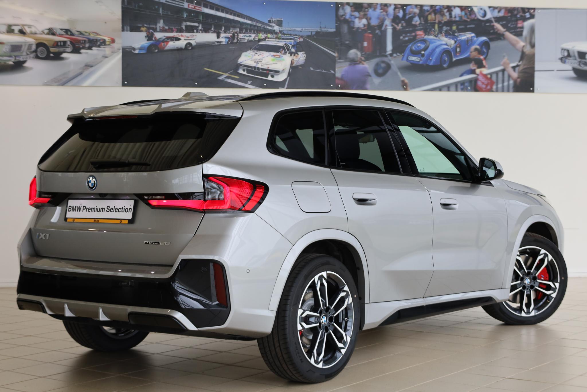 BMW iX1 eDrive20 - Afbeelding 2