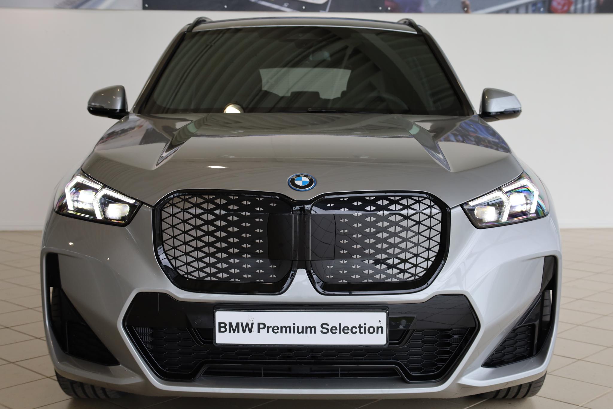 BMW iX1 eDrive20 - Afbeelding 4