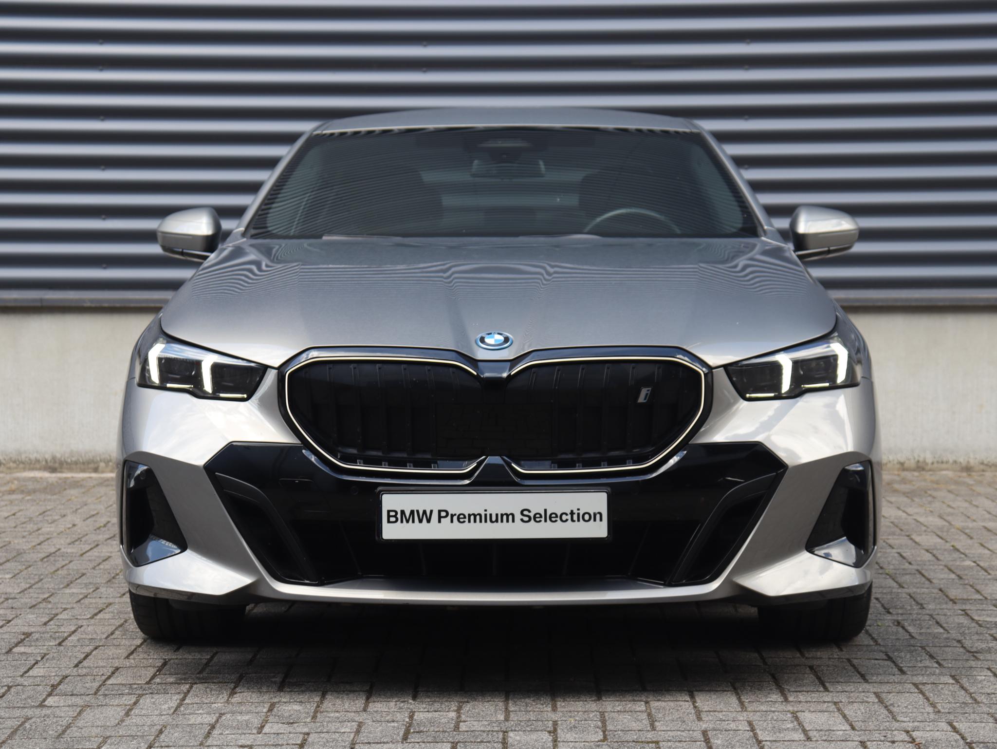 BMW i5 eDrive40 - Afbeelding 3