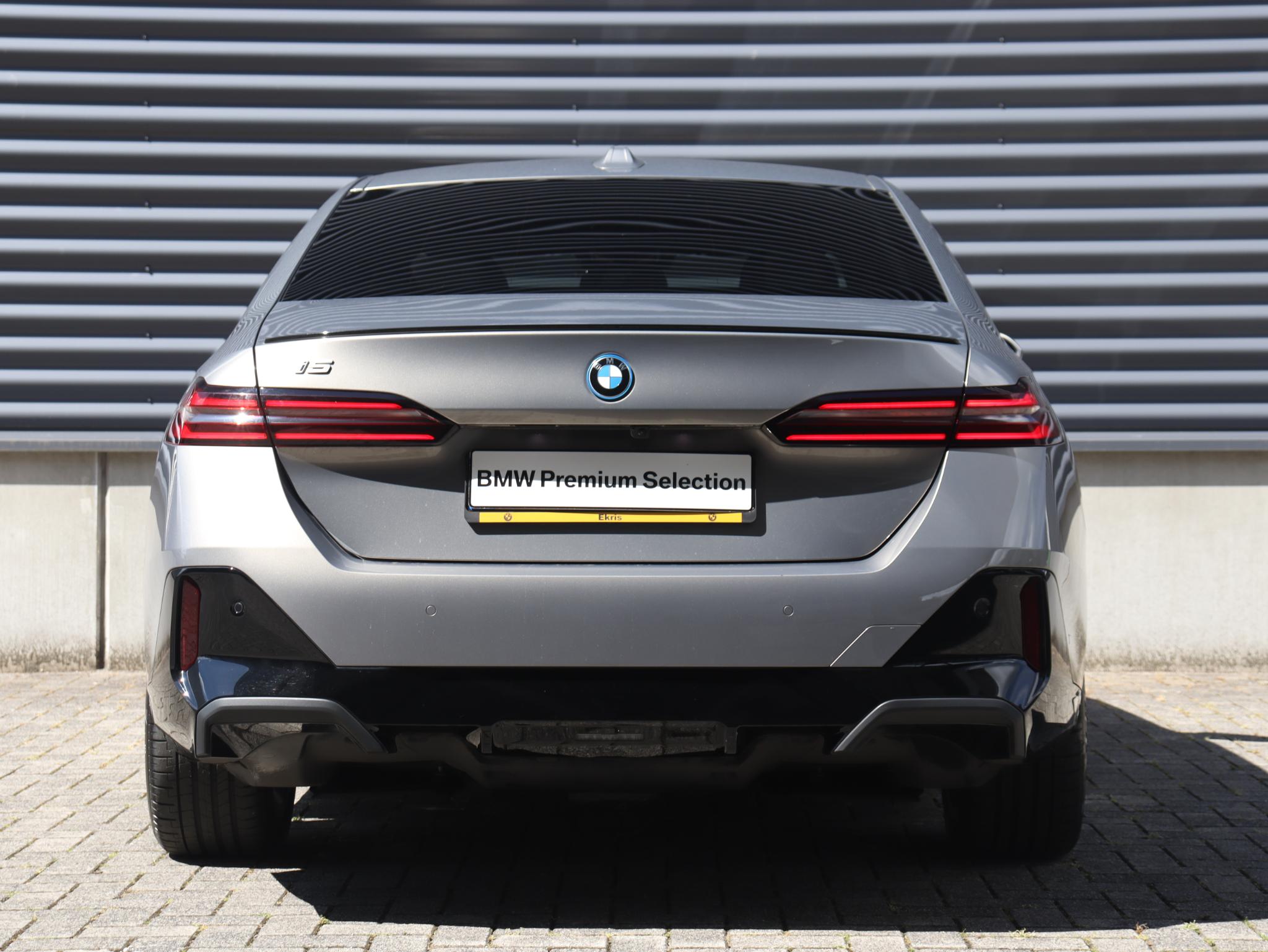 BMW i5 eDrive40 - Afbeelding 4