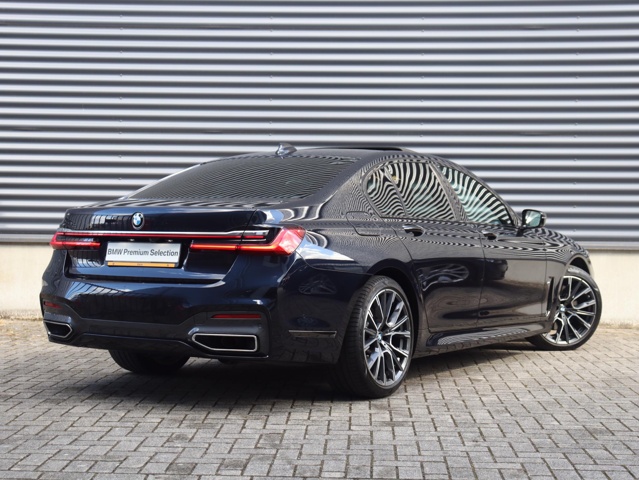 BMW 7 Serie Sedan 745e - Afbeelding 2