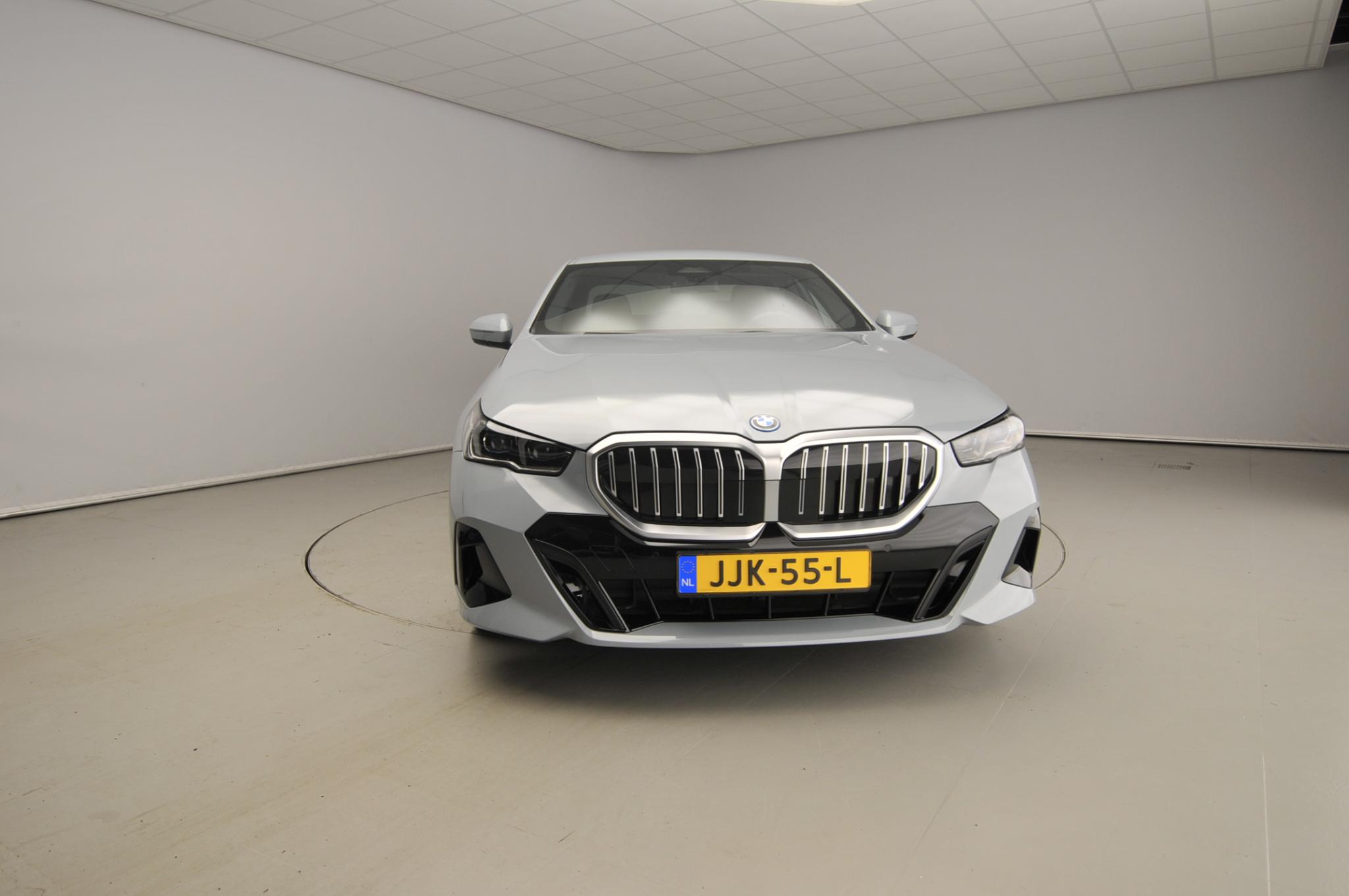 BMW 5 Serie Sedan 530e - Afbeelding 5