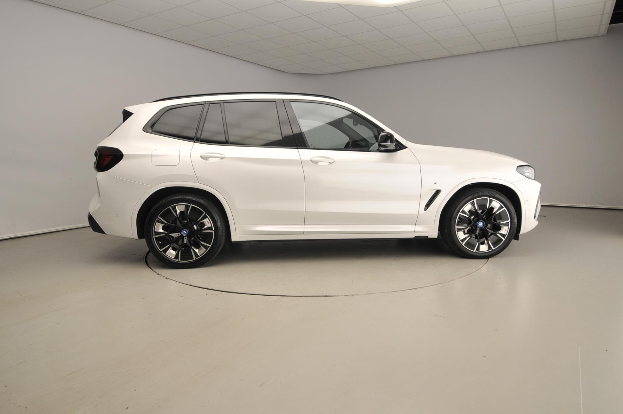 BMW iX3 High Executive - Afbeelding 4