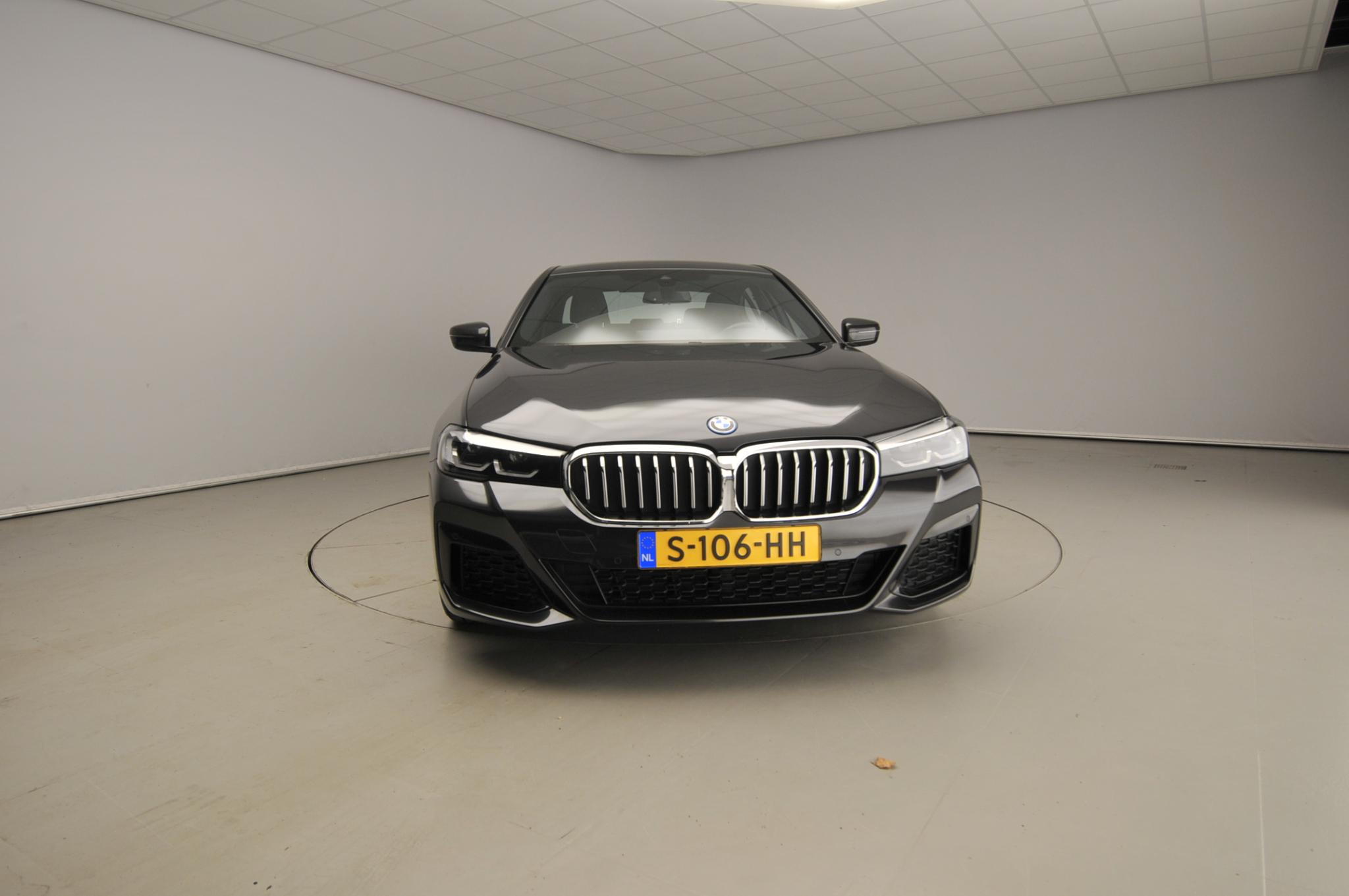 BMW 5 Serie Sedan 530e - Afbeelding 5
